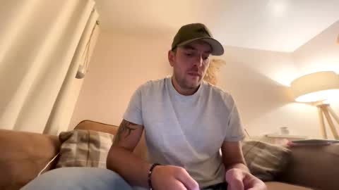 Snapshot of comedy6288 chatting on 10-30-25, 11:16 comedy6288 online show from 10-30-25, 11:16