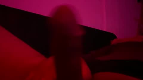 Snapshot of cometemipito chatting on 10-21-25, 02:56 Chris online show from 10-21-25, 02:56