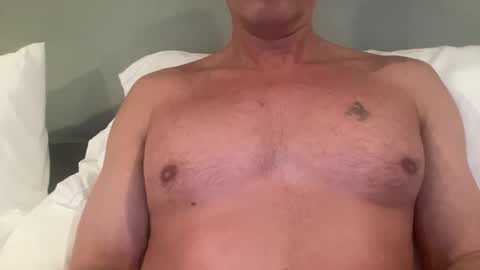 Snapshot of comfides1 chatting on 01-17-25, 09:39 comfides1 online show from 01-17-25, 09:39