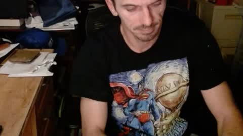 Snapshot of comic_king27 chatting on 02-24-25, 09:53 Nelson or ComicKing and sometime Peachy143 online show from 02-24-25, 09:53