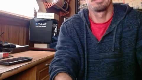 Snapshot of comic_king27 chatting on 03-09-25, 03:38 Nelson or ComicKing and sometime Peachy143 online show from 03-09-25, 03:38