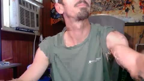 Snapshot of comic_king27 chatting on 11-29-25, 12:41 Nelson or ComicKing and sometime Peachy143 online show from 11-29-25, 12:41