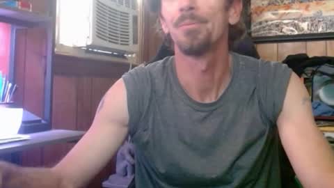 Snapshot of comic_king27 chatting on 03-16-26, 03:49 Nelson or ComicKing and sometime Peachy143 online show from 03-16-26, 03:49