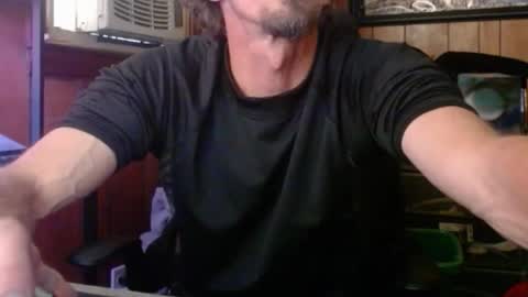 Snapshot of comic_king27 chatting on 03-20-26, 09:19 Nelson or ComicKing and sometime Peachy143 online show from 03-20-26, 09:19