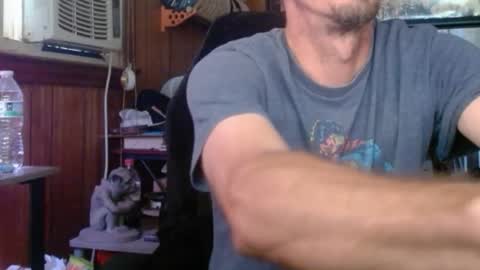 Snapshot of comic_king27 chatting on 04-27-26, 12:03 Nelson or ComicKing and sometime Peachy143 online show from 04-27-26, 12:03