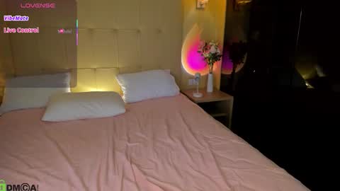 Snapshot of completee_fool chatting on 11-16-25, 01:00 completee_fool online show from 11-16-25, 01:00