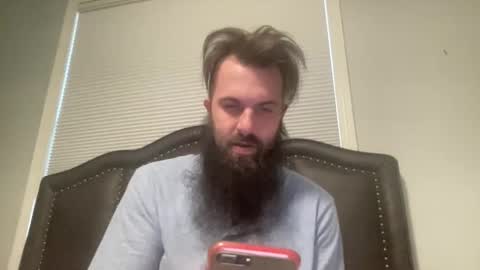 Snapshot of concentralized chatting on 01-27-25, 09:44 Matt online show from 01-27-25, 09:44