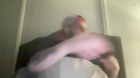 Snapshot of concentralized chatting on 01-29-25, 04:05 Matt online show from 01-29-25, 04:05