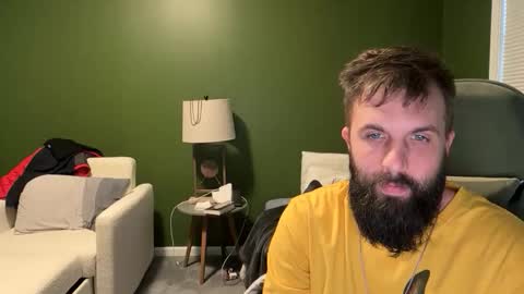 Snapshot of concentralized chatting on 12-13-25, 08:58 Matt online show from 12-13-25, 08:58