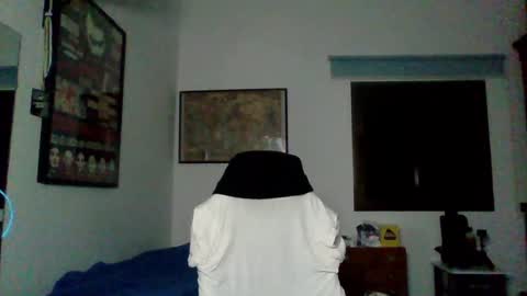 Snapshot of conejero_37 chatting on 01-01-25, 10:35 Jesus online show from 01-01-25, 10:35