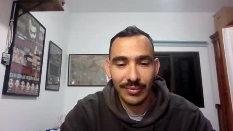 Snapshot of conejero_37 chatting on 02-11-25, 08:48 Jesus online show from 02-11-25, 08:48