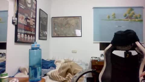 Snapshot of conejero_37 chatting on 02-18-25, 07:54 Jesus online show from 02-18-25, 07:54