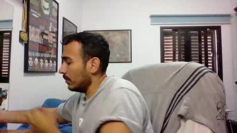 Snapshot of conejero_37 chatting on 11-08-25, 10:59 Jesus online show from 11-08-25, 10:59