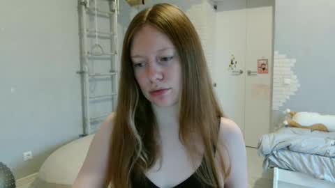 Snapshot of connie_daw chatting on 10-31-25, 07:09 Connie Daw online show from 10-31-25, 07:09