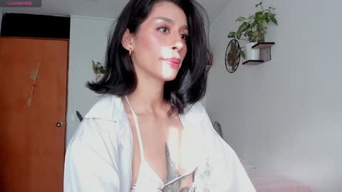 Snapshot of connie_deep chatting on 01-06-25, 01:08 connie    online show from 01-06-25, 01:08