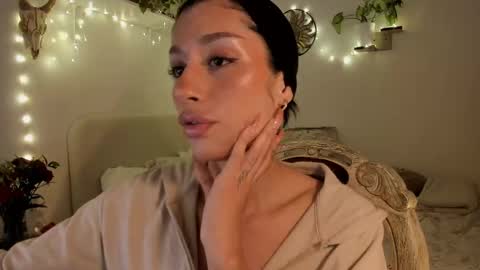 Snapshot of connie_deep chatting on 02-17-25, 11:13 connie    online show from 02-17-25, 11:13