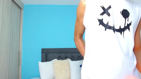 Snapshot of connor_garrett chatting on 01-12-25, 10:33 Connor online show from 01-12-25, 10:33