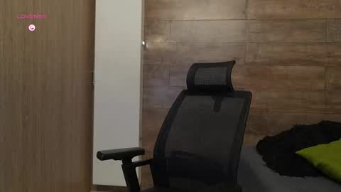 connor_h1 online show from 03-14-26, 05:13