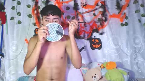 connor_michael online show from 10-13-25, 06:19
