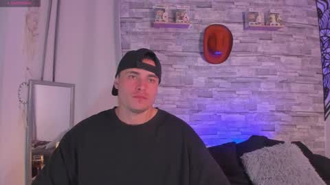 Snapshot of connorsmith_26 chatting on 11-12-25, 01:50 Connor Smith online show from 11-12-25, 01:50