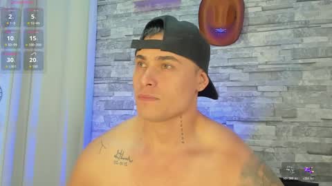 Snapshot of connorsmith_26 chatting on 12-01-25, 11:43 Connor Smith online show from 12-01-25, 11:43