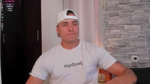 Snapshot of connorsmith_26 chatting on 12-04-25, 12:14 Connor Smith online show from 12-04-25, 12:14