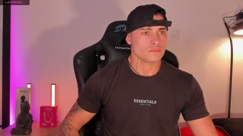 Connor Smith online show from 07-08-26, 02:10
