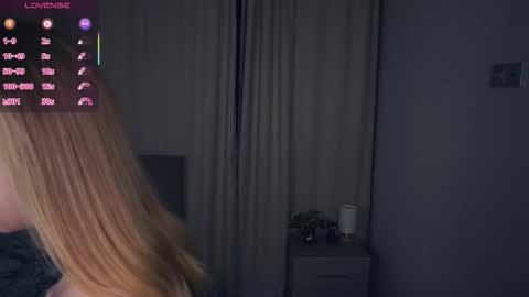 Hello im Sofia Welcme to my room .More hugs and kiss for you online show from 11-10-25, 06:34