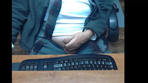 conastantbater57 online show from 12-15-24, 06:18