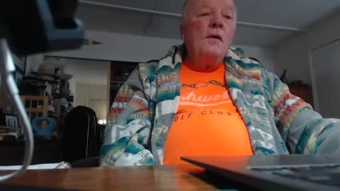 cookoosnest online show from 12-21-24, 02:15