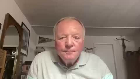 cookoosnest online show from 10-18-25, 04:37