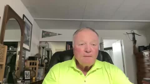 cookoosnest online show from 12-05-25, 01:03