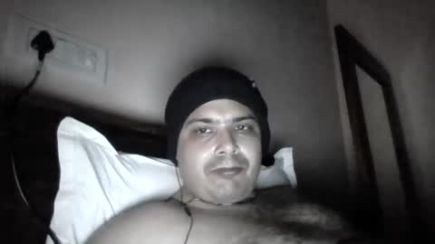 Cool Breeze09 online show from 01-09-25, 06:04