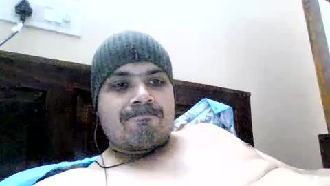 Cool Breeze09 online show from 11-12-25, 06:19