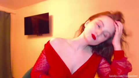 Snapshot of coolamber chatting on 12-19-24, 09:28 Amber online show from 12-19-24, 09:28