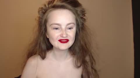 Snapshot of coolamber chatting on 10-11-25, 07:07 Amber online show from 10-11-25, 07:07