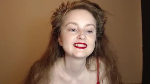 Snapshot of coolamber chatting on 10-12-25, 08:02 Amber online show from 10-12-25, 08:02