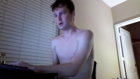 cooldude122222 online show from 01-08-25, 12:38