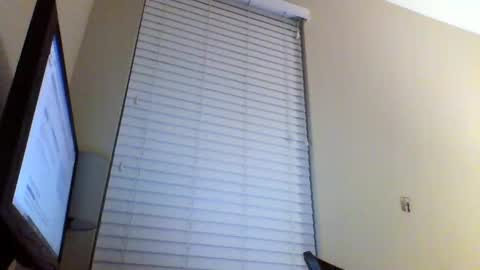 cooldude122222 online show from 01-29-25, 12:24