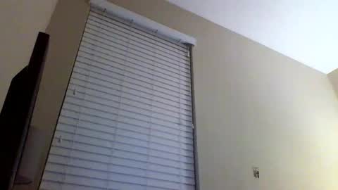 cooldude122222 online show from 02-22-25, 12:29