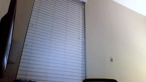 cooldude122222 online show from 03-03-25, 02:58