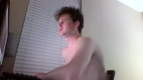 cooldude122222 online show from 03-09-25, 10:41