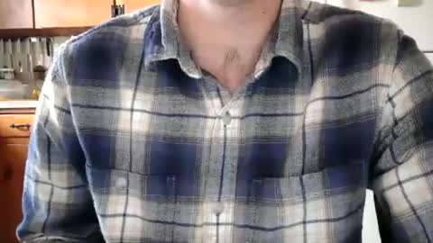 Snapshot of cooldude5432 chatting on 02-14-25, 08:05 Cool Dude online show from 02-14-25, 08:05