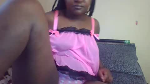 coolgirl001 online show from 09-24-25, 08:17