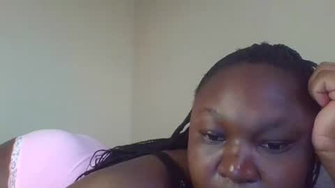 coolgirl001 online show from 10-17-25, 01:03