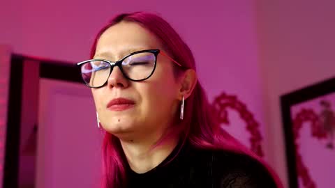 Ginger The Cringer online show from 11-16-25, 08:31