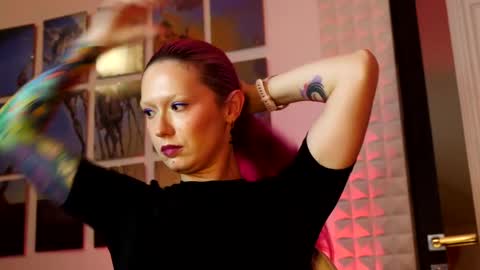 Ginger The Cringer online show from 06-06-26, 01:38