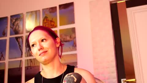 Ginger The Cringer online show from 06-16-26, 11:02