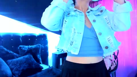 Coral  online show from 02-04-25, 12:11