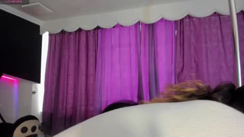 Coral  online show from 11-24-25, 02:06